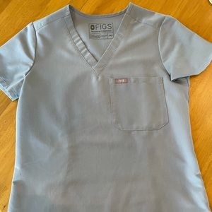 Figs Catarina one-pocket scrub top